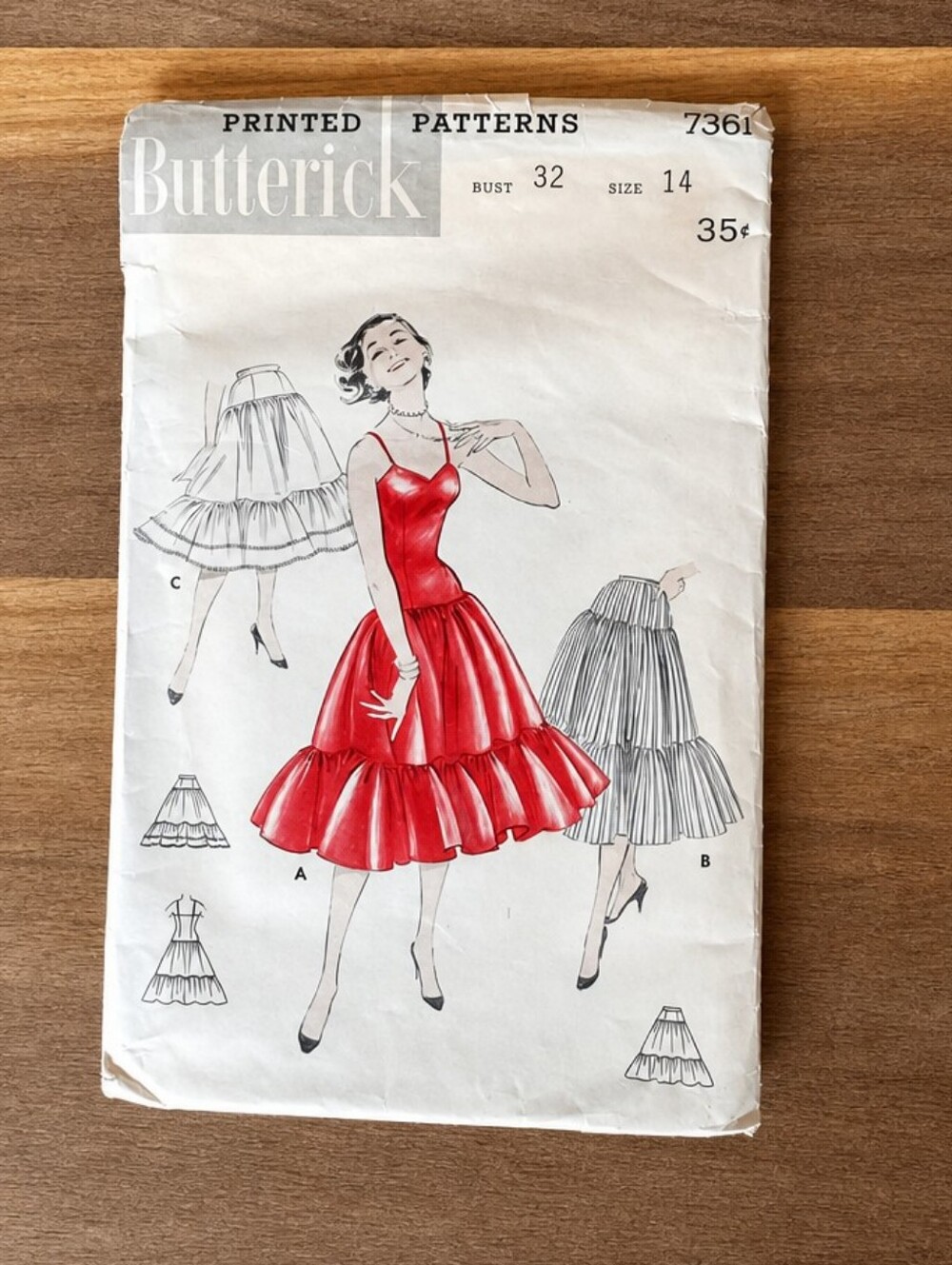 Butterick #7361 Sewing Pattern Ruffle Slip and Tierfronts Size 14 Bust 32